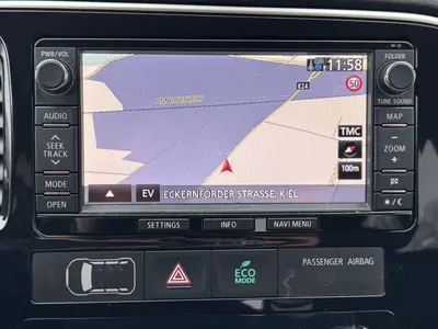 Mitsubishi Outlander – Foto 16
