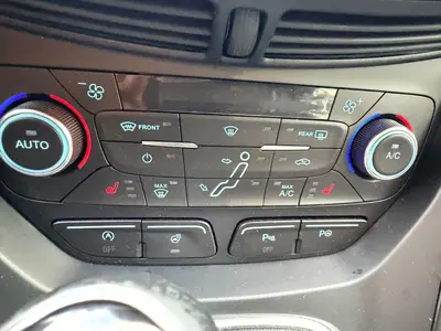 Ford C-Max – Foto 15