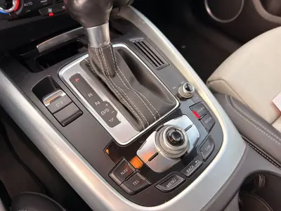 Audi SQ5 – Foto 21