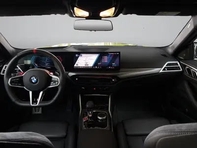 BMW M4 – Foto 14