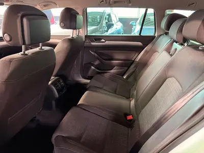 Volkswagen Passat Variant – Foto 8