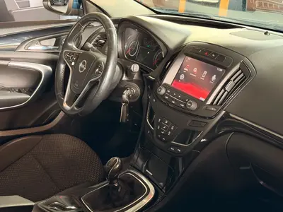 Opel Insignia – Foto 10