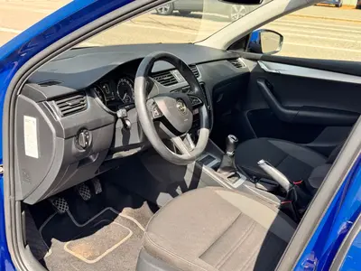 Škoda Octavia – Foto 12