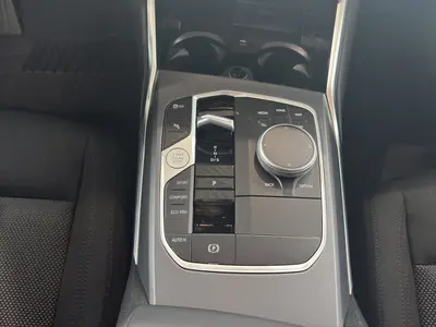 BMW 318 – Foto 16