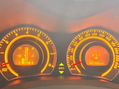 Toyota Auris – Foto 14
