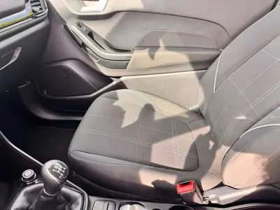 Ford Fiesta – Foto 9
