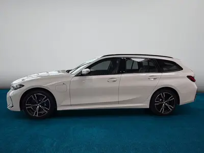 BMW 330 – Foto 2