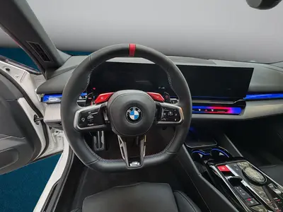 BMW M5 – Foto 12