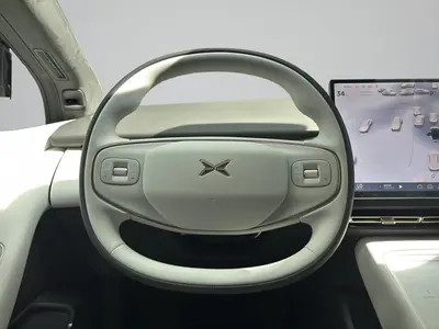 Xpeng P7 – Foto 12