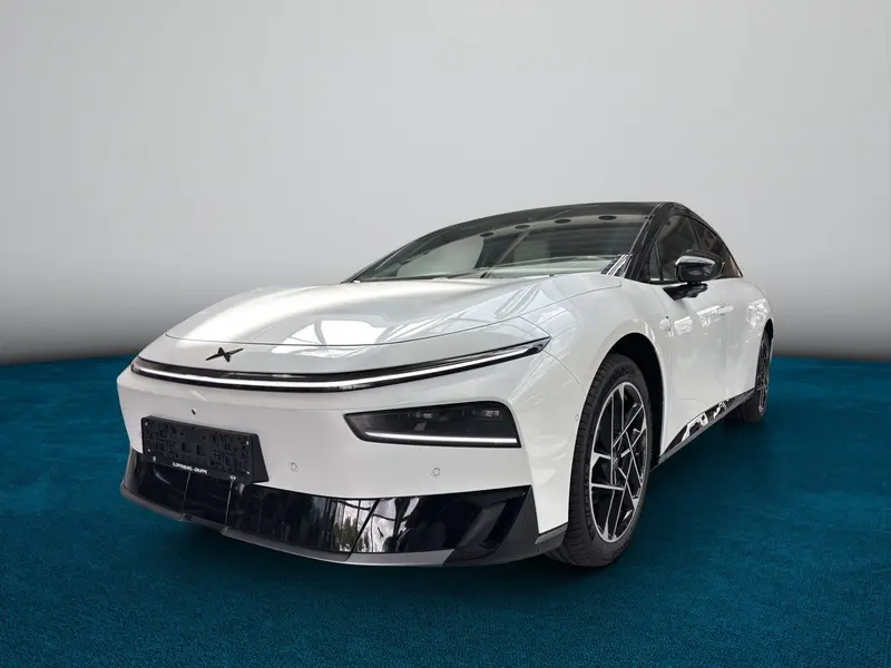 Xpeng P7
