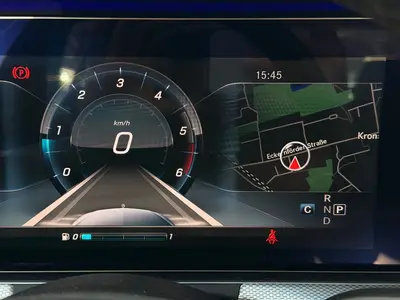 Mercedes-Benz E 220 – Foto 28