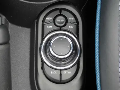 MINI Cooper S – Foto 21