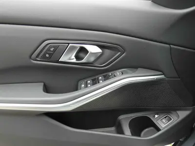BMW 330 – Foto 13