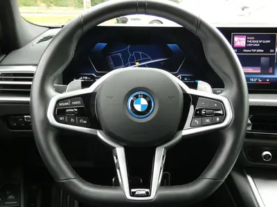 BMW 330 – Foto 15