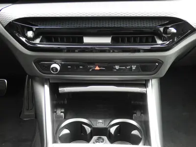 BMW 330 – Foto 18