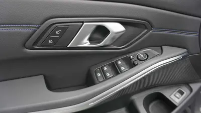 BMW 320 – Foto 25