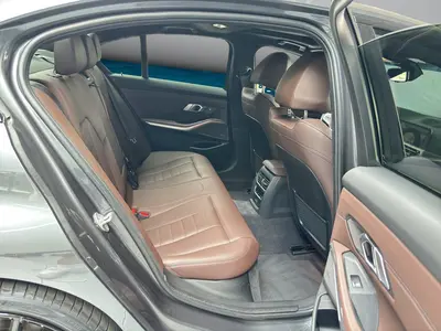 BMW M340d – Foto 19