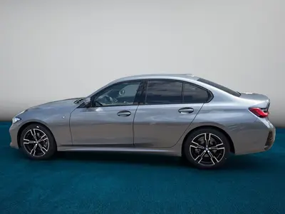 BMW 320 – Foto 2