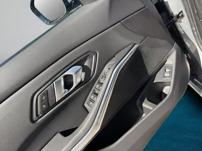 BMW 320 – Foto 11