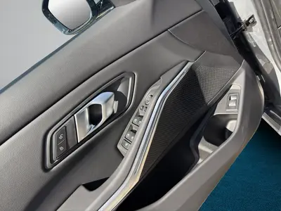 BMW 320 – Foto 11