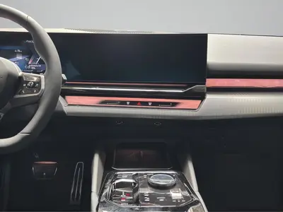 BMW i5 – Foto 16