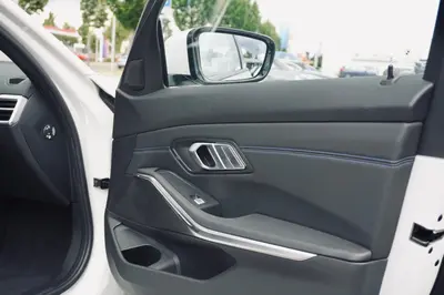 BMW 320 – Foto 21