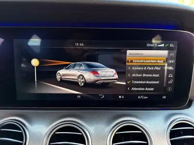 Mercedes-Benz E 220 – Foto 23
