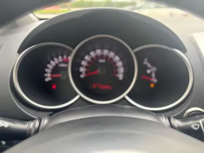 Kia Venga – Foto 17