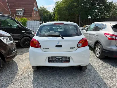 Mitsubishi Space Star – Foto 16