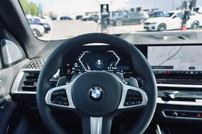 BMW X7 – Foto 16