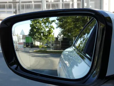 BMW i4 – Foto 23