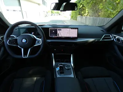 BMW i4 – Foto 13