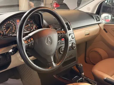 Mercedes-Benz A 170 – Foto 10