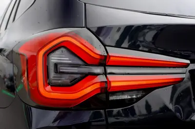 BMW iX3 – Foto 21