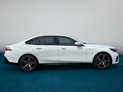 BMW i5 – Foto 6