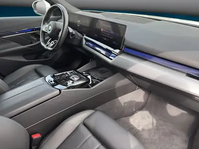 BMW i5 – Foto 18