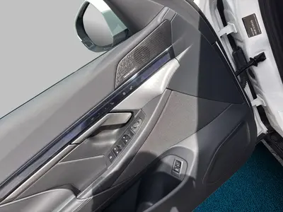 BMW i5 – Foto 11