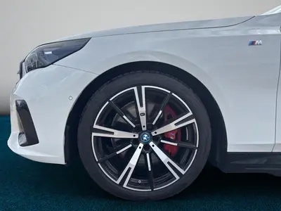 BMW i5 – Foto 9