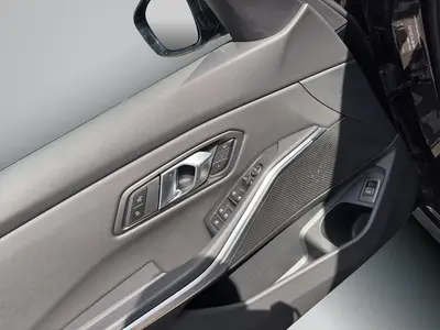 BMW 320 – Foto 11