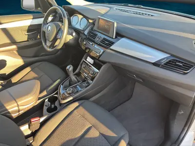 BMW 216 – Foto 18