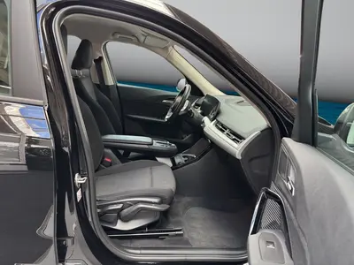 BMW iX1 – Foto 18