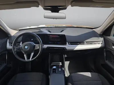 BMW iX1 – Foto 14