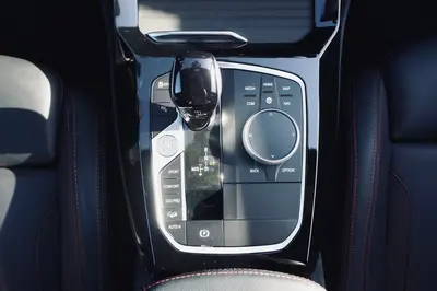 BMW X4 – Foto 15