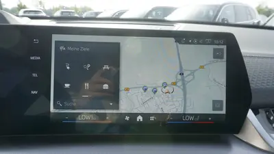 BMW iX2 – Foto 17