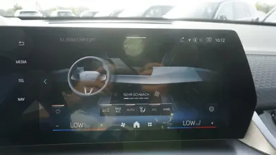 BMW iX2 – Foto 18