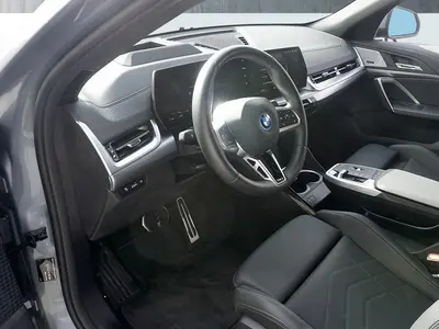 BMW iX2 – Foto 6