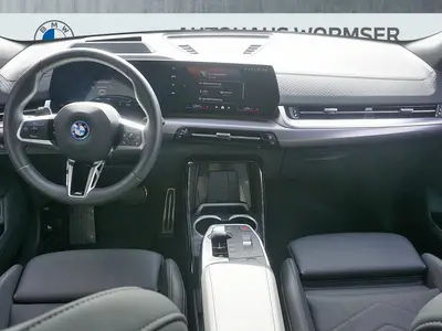 BMW iX2 – Foto 12