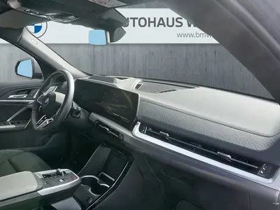 BMW iX2 – Foto 8