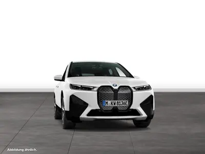 BMW iX – Foto 10