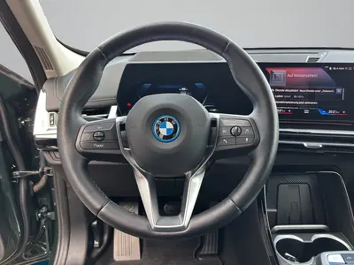 BMW iX1 – Foto 12